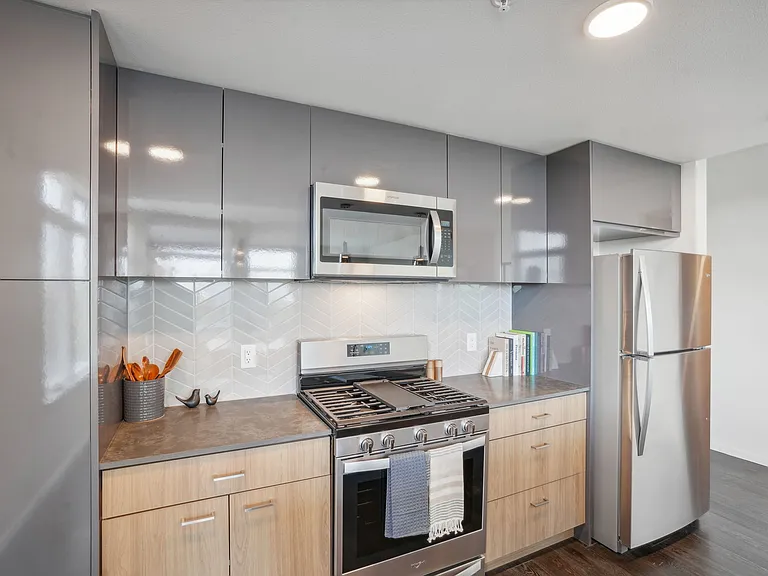 Splash Apartments — Photo 33