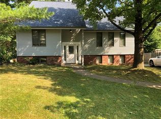 578 Monticello Dr, Delmont, PA