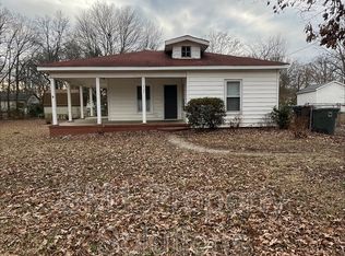 2102 Brightwood School Rd, Greensboro, NC 27405