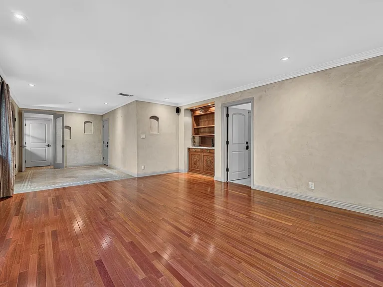 4170 Madison Ave — Photo 35