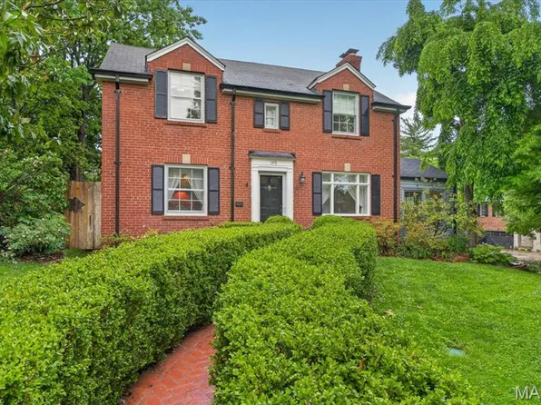 195 Austin Pl, Saint Louis, MO 63122