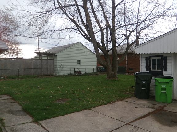 3rd image of 27170 Gary Ave