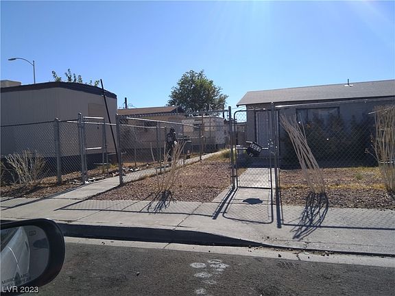 3rd image of 1316 Hassell Ave