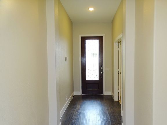 3rd image of 2125 Flora Ln