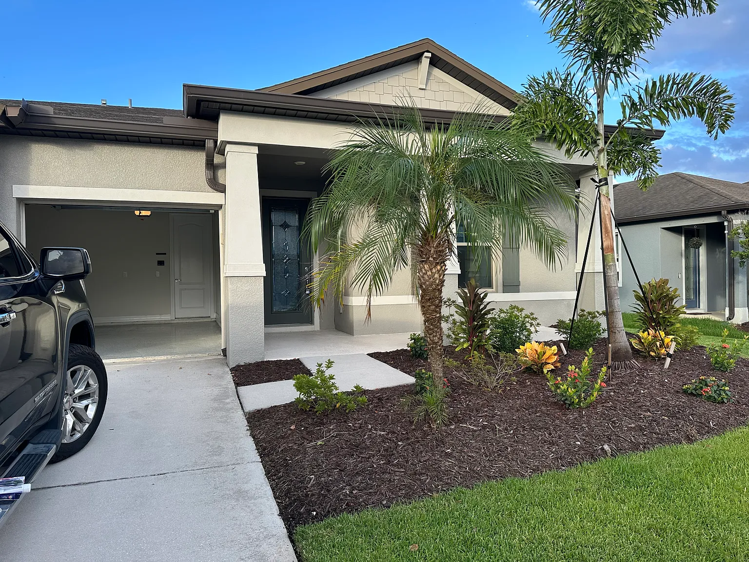 4 bed, 2513 sqft, $3,250 — Photo 2