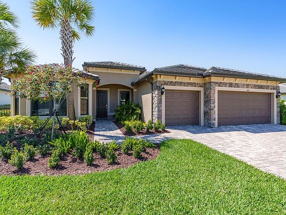 2nd image of 4619 Pinehurst Trail