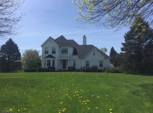 17 Jockey Hollow Rd, Hampton, NJ 08827