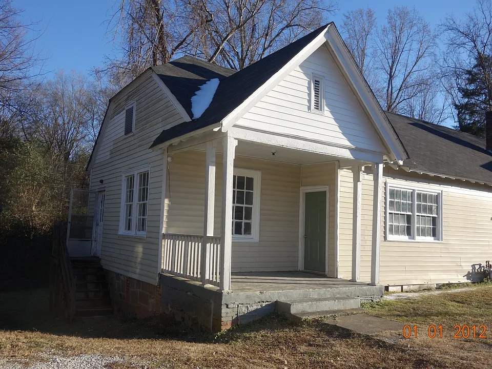 180 8th Street Unit B