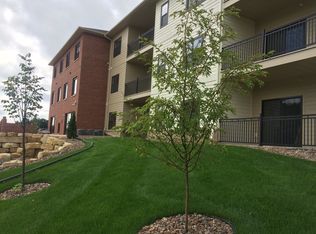 1631 Sand Lake Rd, Onalaska, WI 54650