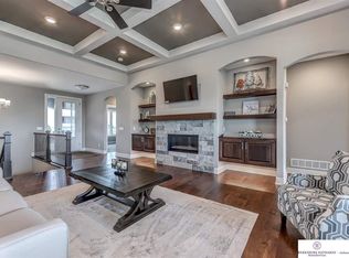 3421 Robyn Rdg, Fremont, NE 68025