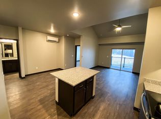 1201 Aster Dr #204, Tiffin, IA 52340