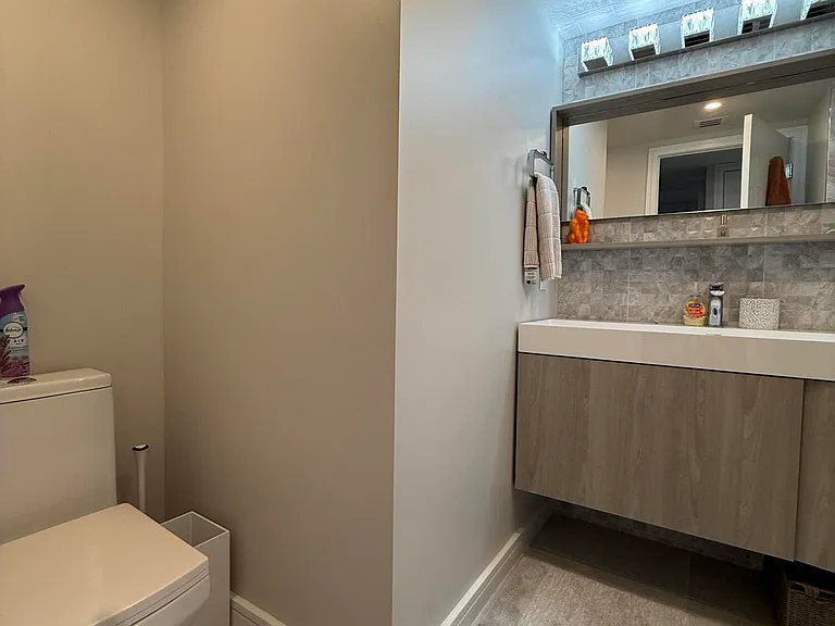 800 E Camino 408 #408 — Photo 17