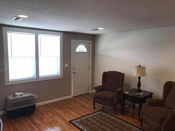 3rd image of 205 N Mill St APT 3