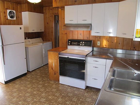 4th image of 3018 Auburn St