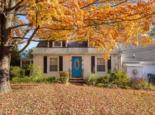 38095 Aurora Rd, Solon, OH 44139