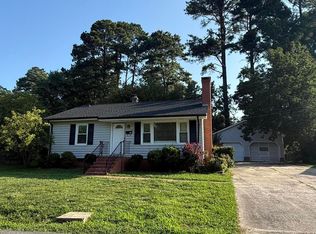 107 Central Ave, Siler City, NC 27344