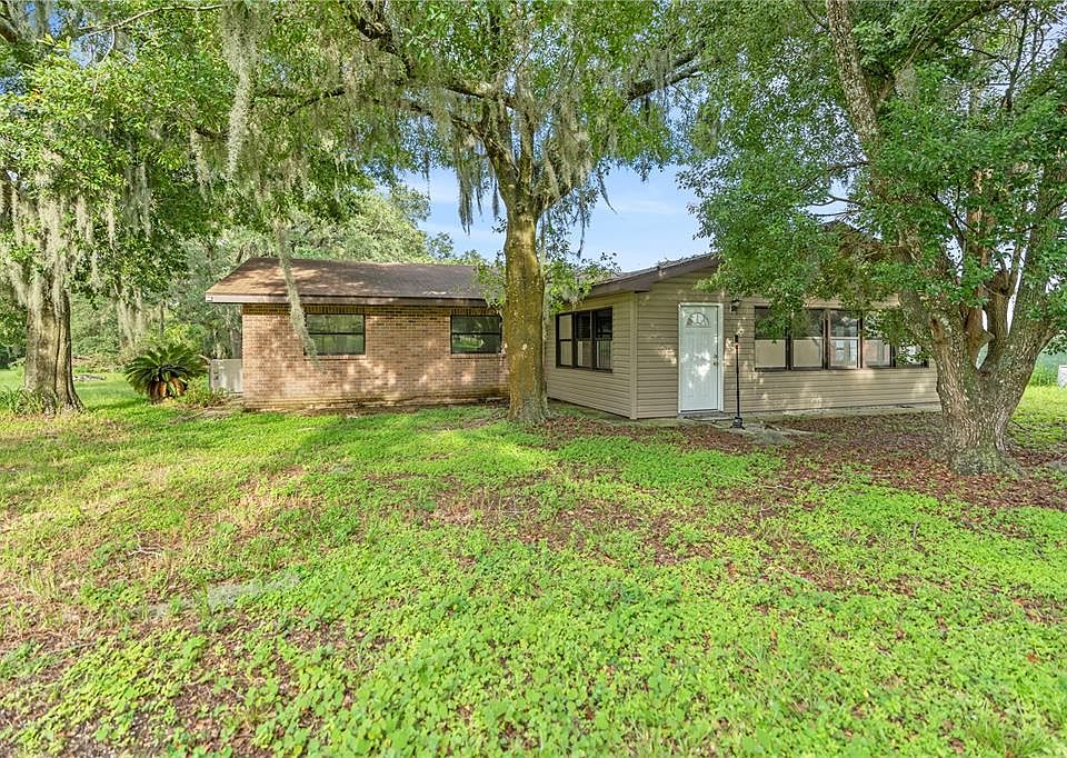 1st image of 2704 CRYSTAL LAKE ACRES DRIVE