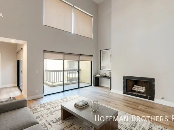 14159 Dickens St APT 303, Sherman Oaks, CA 91423