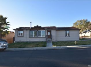 225 Island View Dr, Lakeport, CA 95453