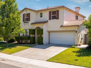3796 W River Dr, Sacramento, CA 95833