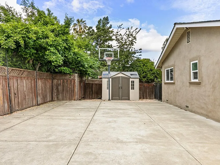 254 Gil Blas Rd — Photo 33