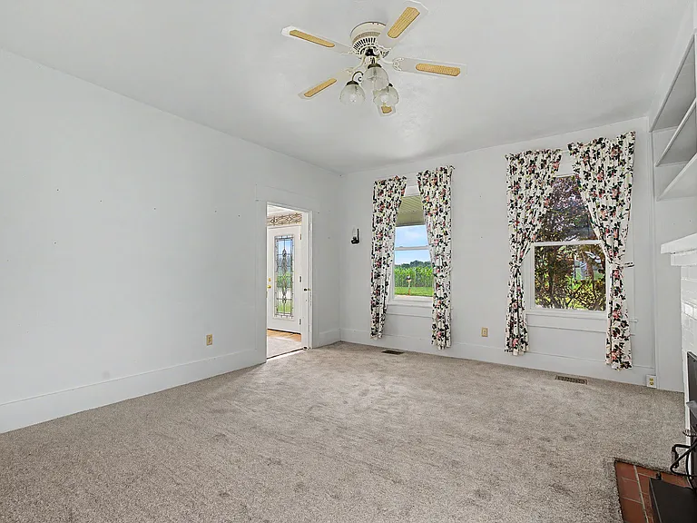 2273 Elam Rd — Photo 5