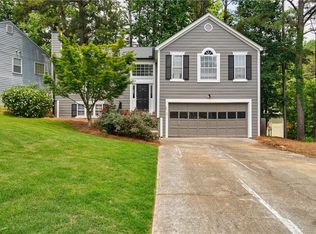 520 Old Preston Trl, Johns Creek, GA 30022