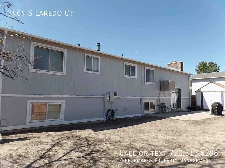 3464 S Laredo Ct — Photo 2