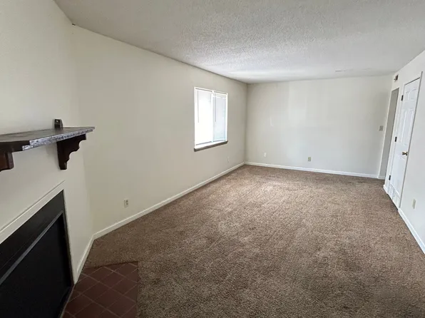 290 Apple Tree Ct APT 6, Columbia, MO 65203