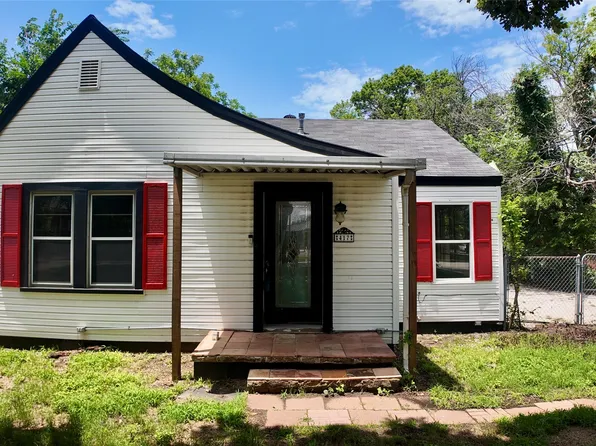 417 Corry A Edwards Dr, Kennedale, TX 76060