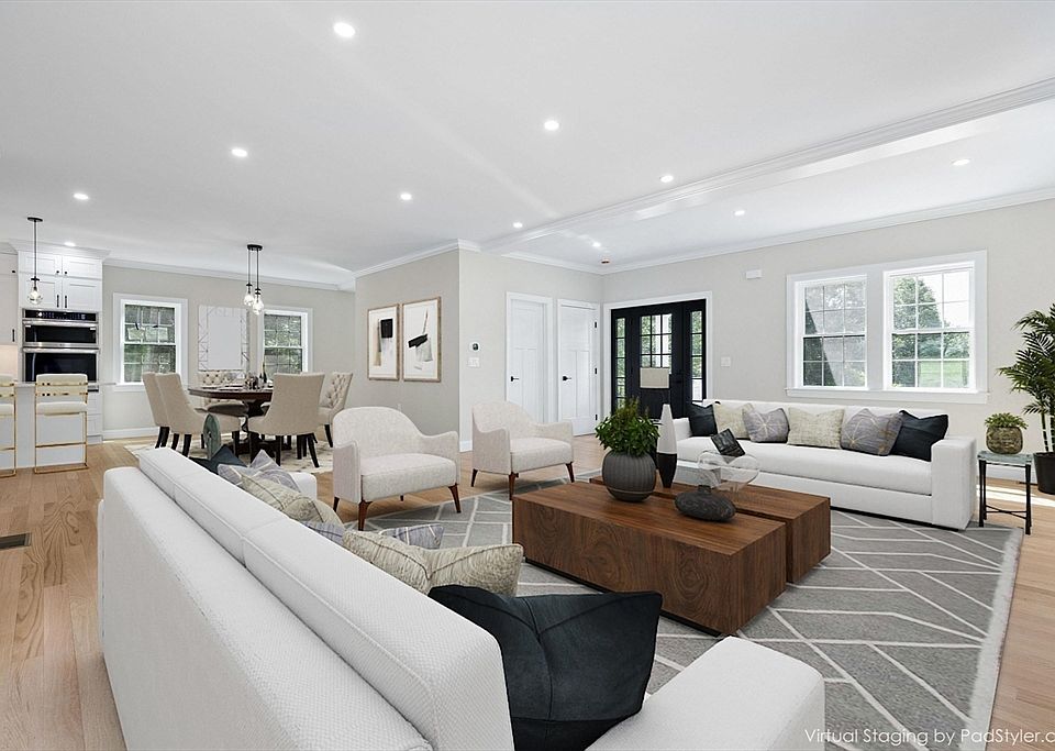 1st image of 53 Louis St