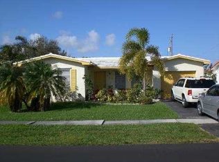 213 SE 4th Ter, Dania, FL 33004