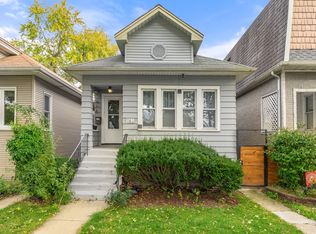 1182 S Taylor Ave, Oak Park, IL 60304