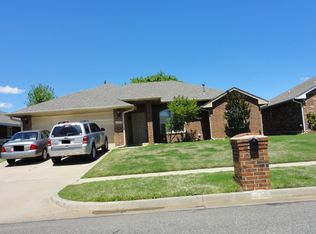 1629 Creekside Ln, Norman, OK 73071
