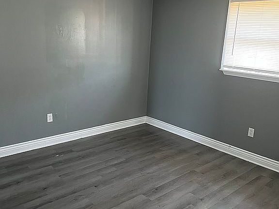 3rd image of 3335-37 De Armas St