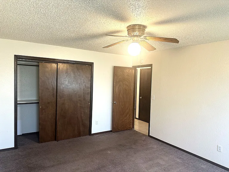 1816 Wren St — Photo 5