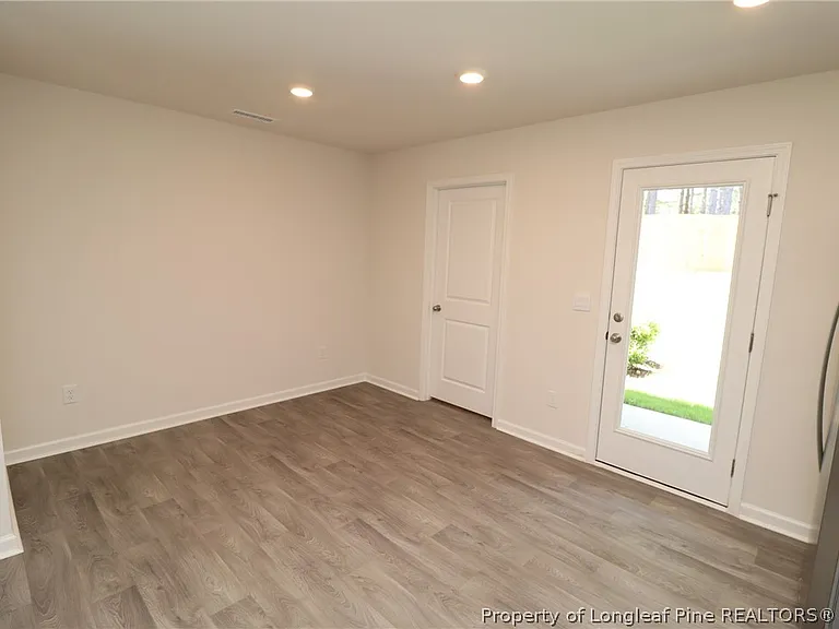 8521 Beckett Chase Way — Photo 11