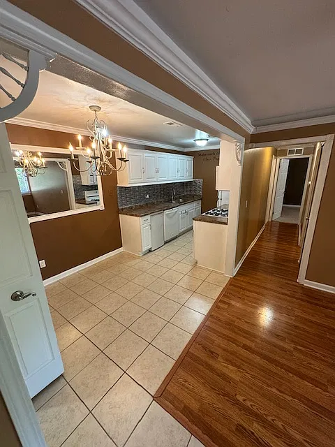 2 bed, 950 sqft, $1,250 — Photo 1