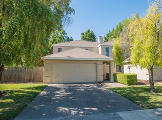 300 Brewster Ave, Sacramento, CA