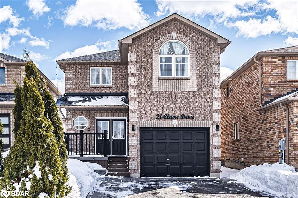 21 Claire Dr photo 1