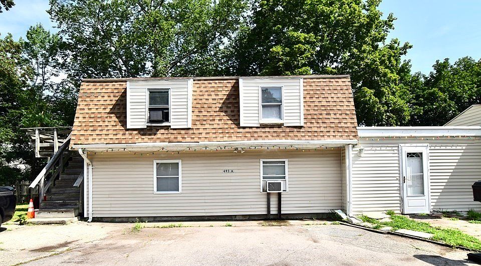 693 Pleasant St, Norwood, MA 02062 MLS 73143547 Zillow