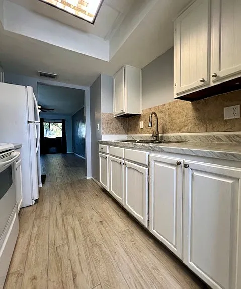 5839 62nd Ave N #120 — Photo 6