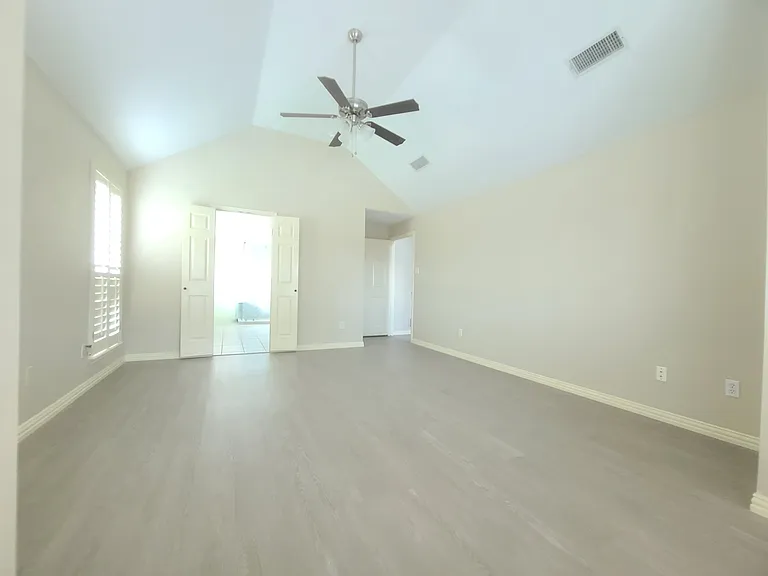 7509 Avalon Dr — Photo 13