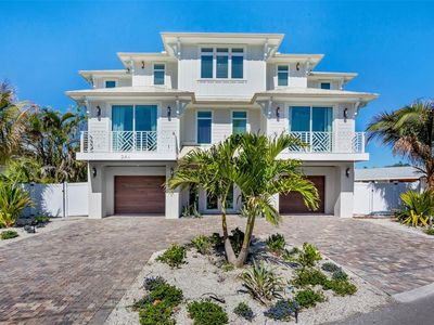 244 Willow Ave, Anna Maria, FL, 34216