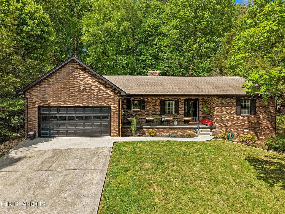 1st image of 6202 Grove Dr