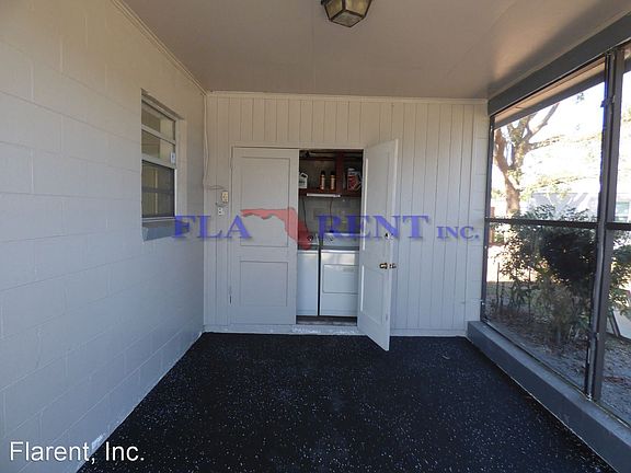 2nd image of 5945 Yucatan Dr