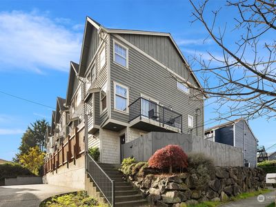747 N 95th Street #B, Seattle, WA, 98103