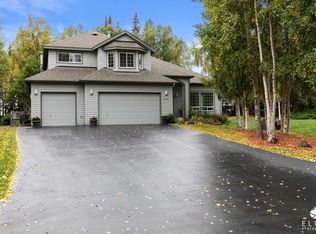 9300 Autumn Ridge Cir, Anchorage, AK 99507