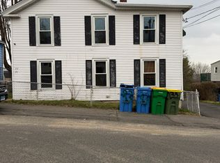 33 Pilgrim Ave, Waterbury, CT 06704