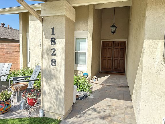 4th image of 1828 Ballina Dr